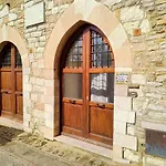 Апартаменты Myassisisuite - La Suite Di San Rufino - Dimora Storica In Pietra Antica, 2 Veri Matrimoniali, Assisi Centro - Accoglienza E Check Live - Mowimy Po Polsku Ассизи