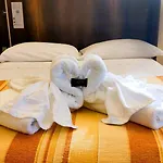 Myassisisuite - La Di San Rufino - Dimora Storica In Pietra Antica, 2 Veri Matrimoniali, Centro - Accoglienza E Check Live - Mowimy Po Polsku *