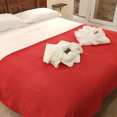 La Di San Rufino, Dimora Storica In Centro, 75mq, 2 Letti Matrimoniali - Myassisisuite - Mowimy Po Polsku Διαμέρισμα Ασίζη